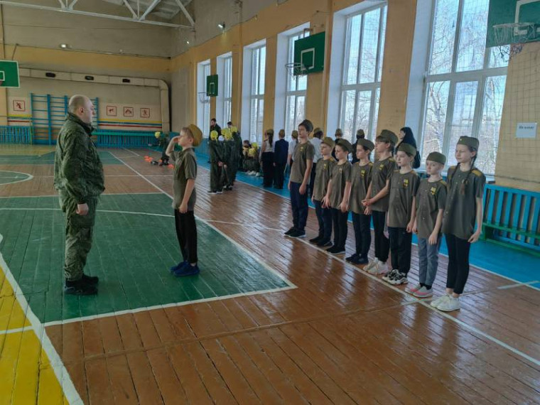 Участие в городской военно-спортивной игре.